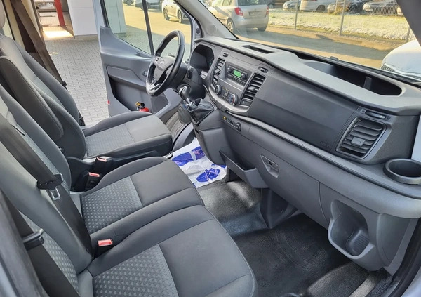 Ford Transit cena 121647 przebieg: 146658, rok produkcji 2019 z Jeziorany małe 106